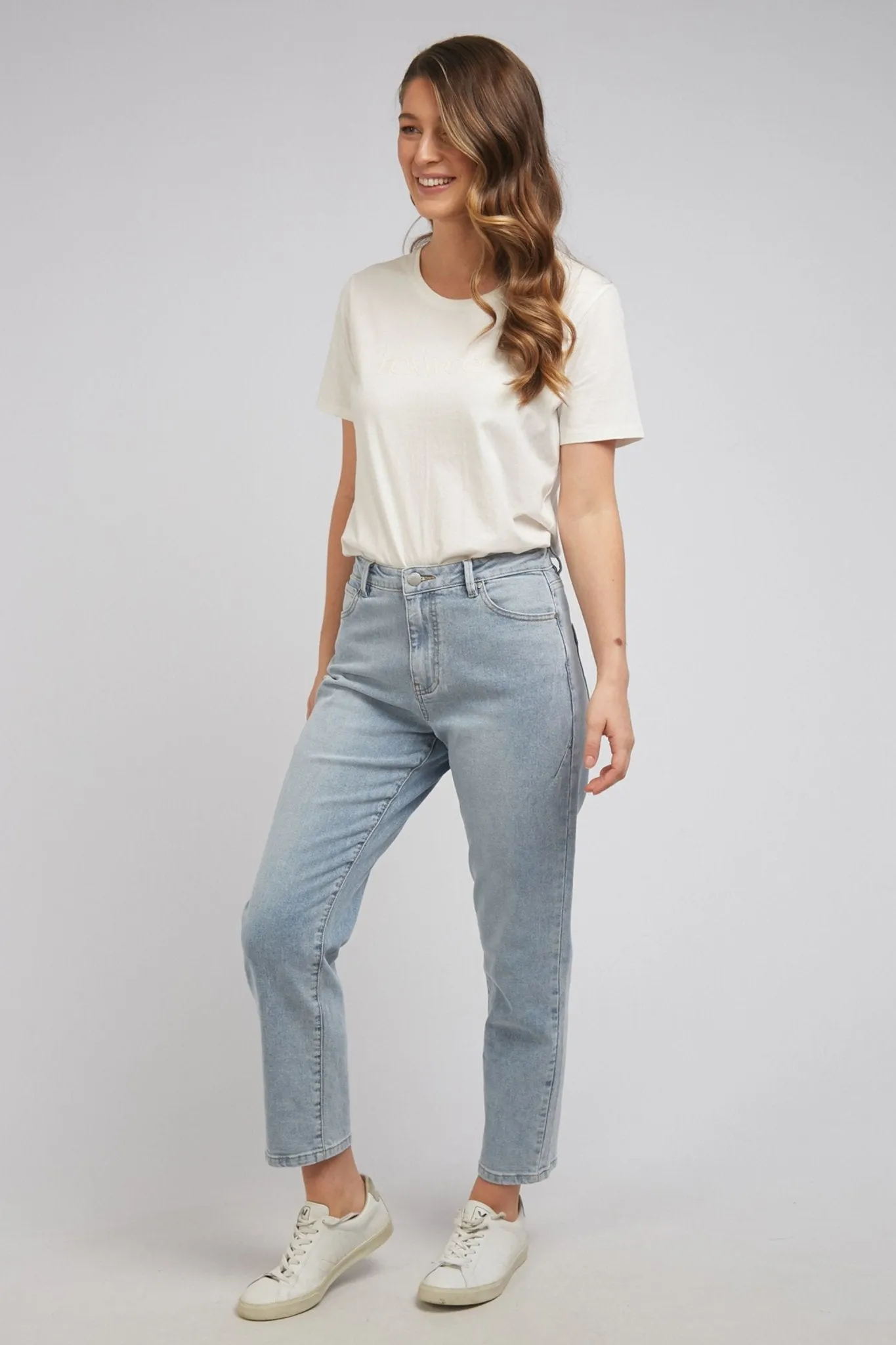 BARKLY STRAIGHT LEG JEAN - 55D0020