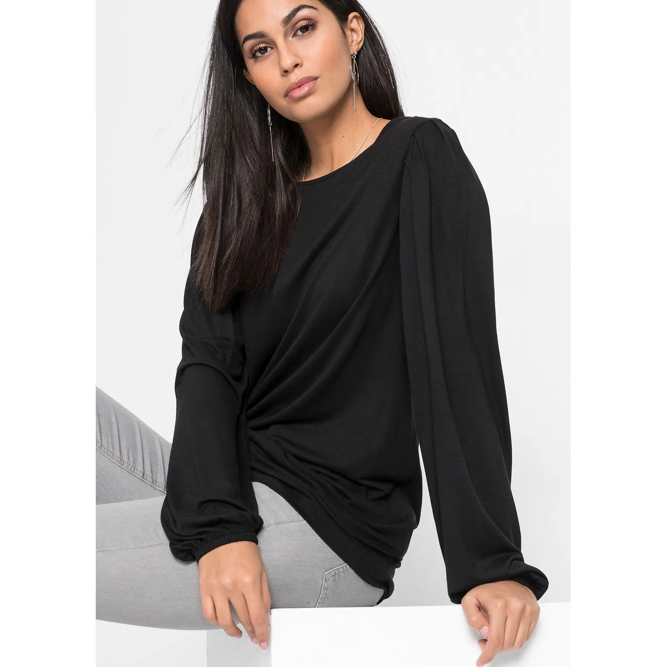 Bodyflirt Black Puff Sleeves Tunic