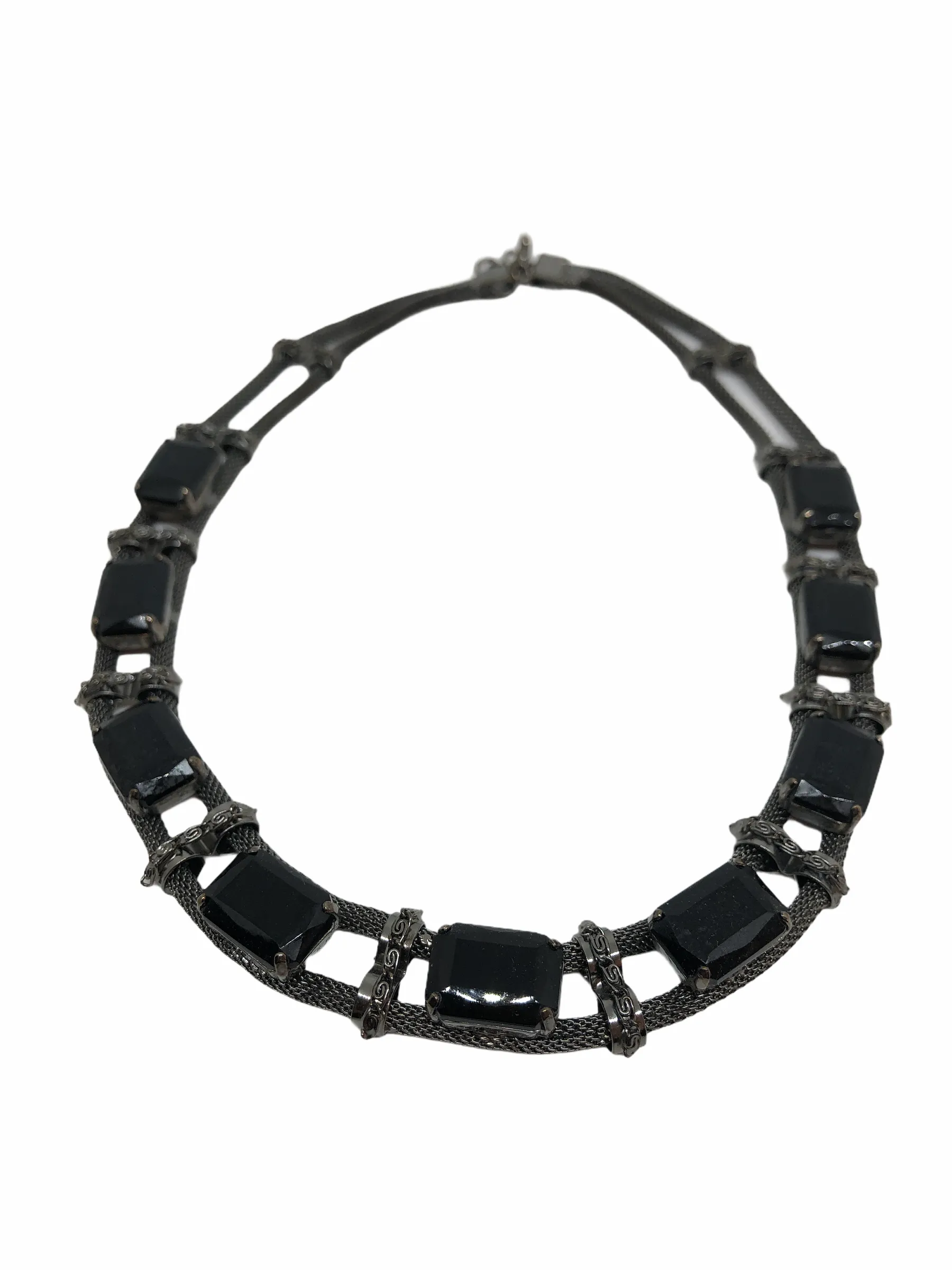 COLLANA PIETRE NERE