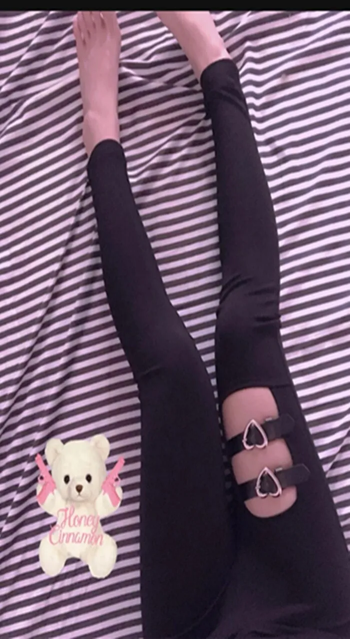 'Dead Walking' Black Alt Heart Shaped Pants