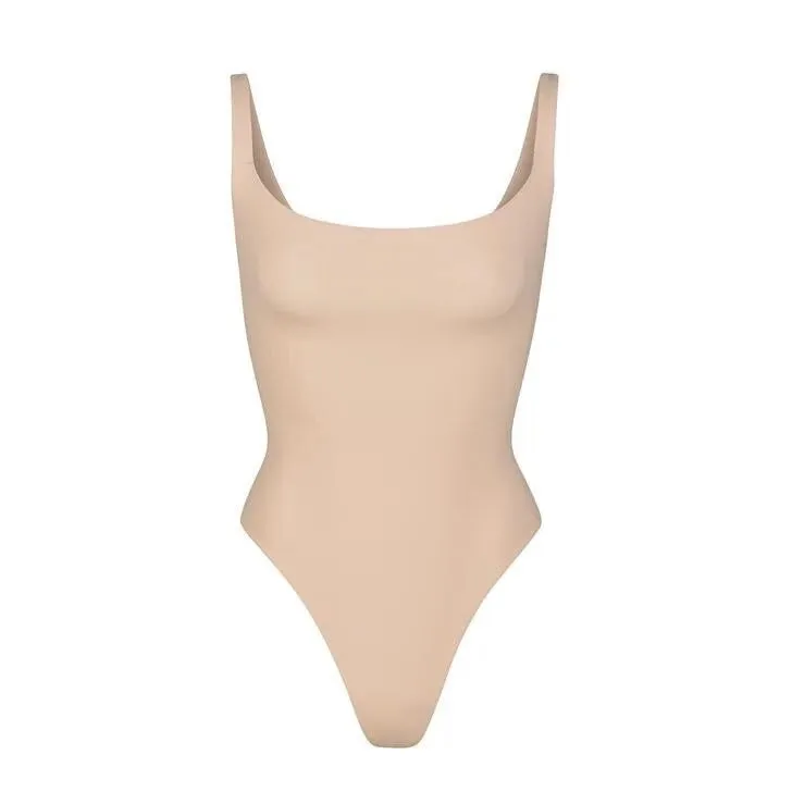 EVERYBODY SQUARE NECK Sleeveless Bodysuit