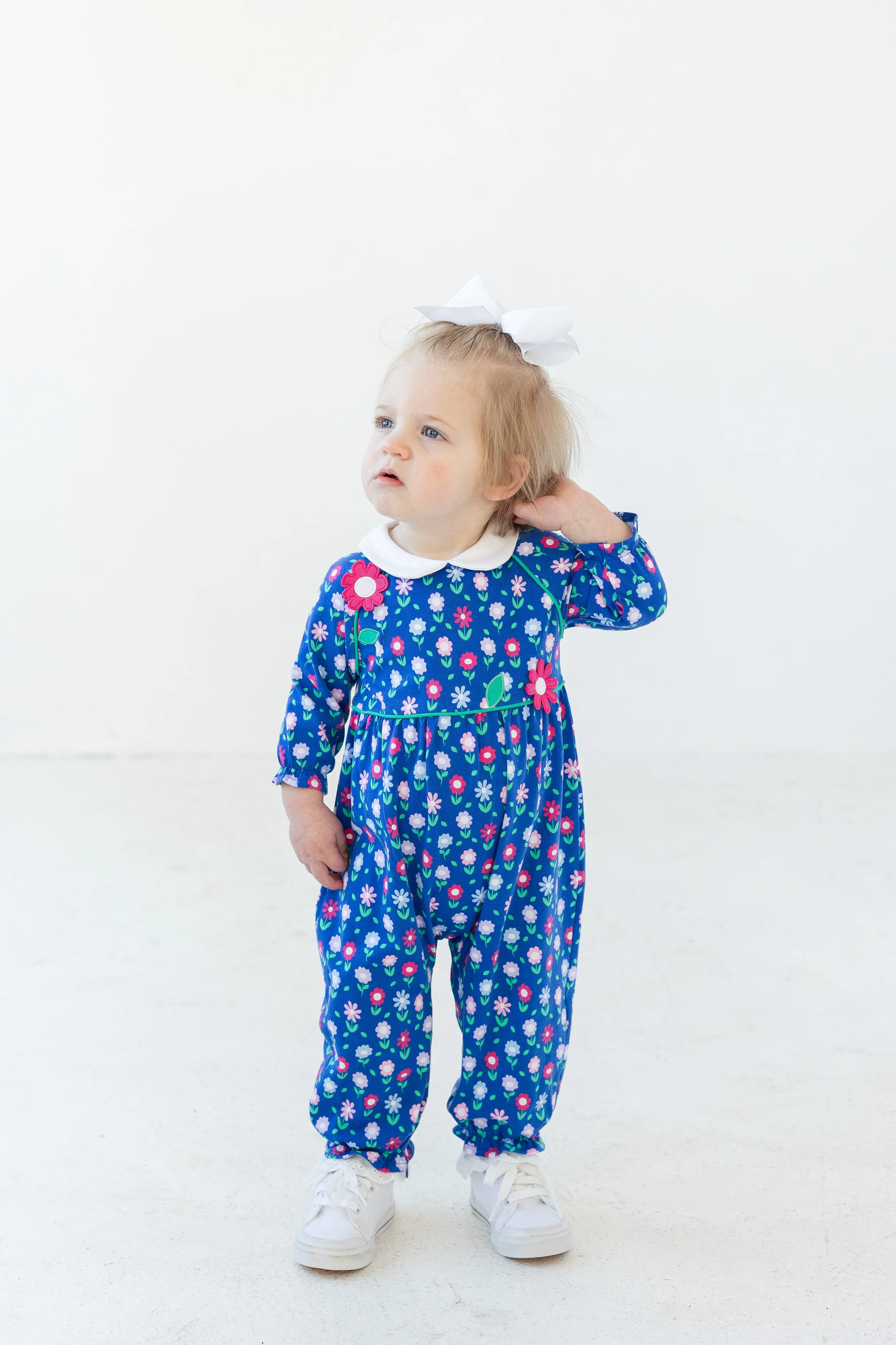 Floral Knit Longall With Flowers