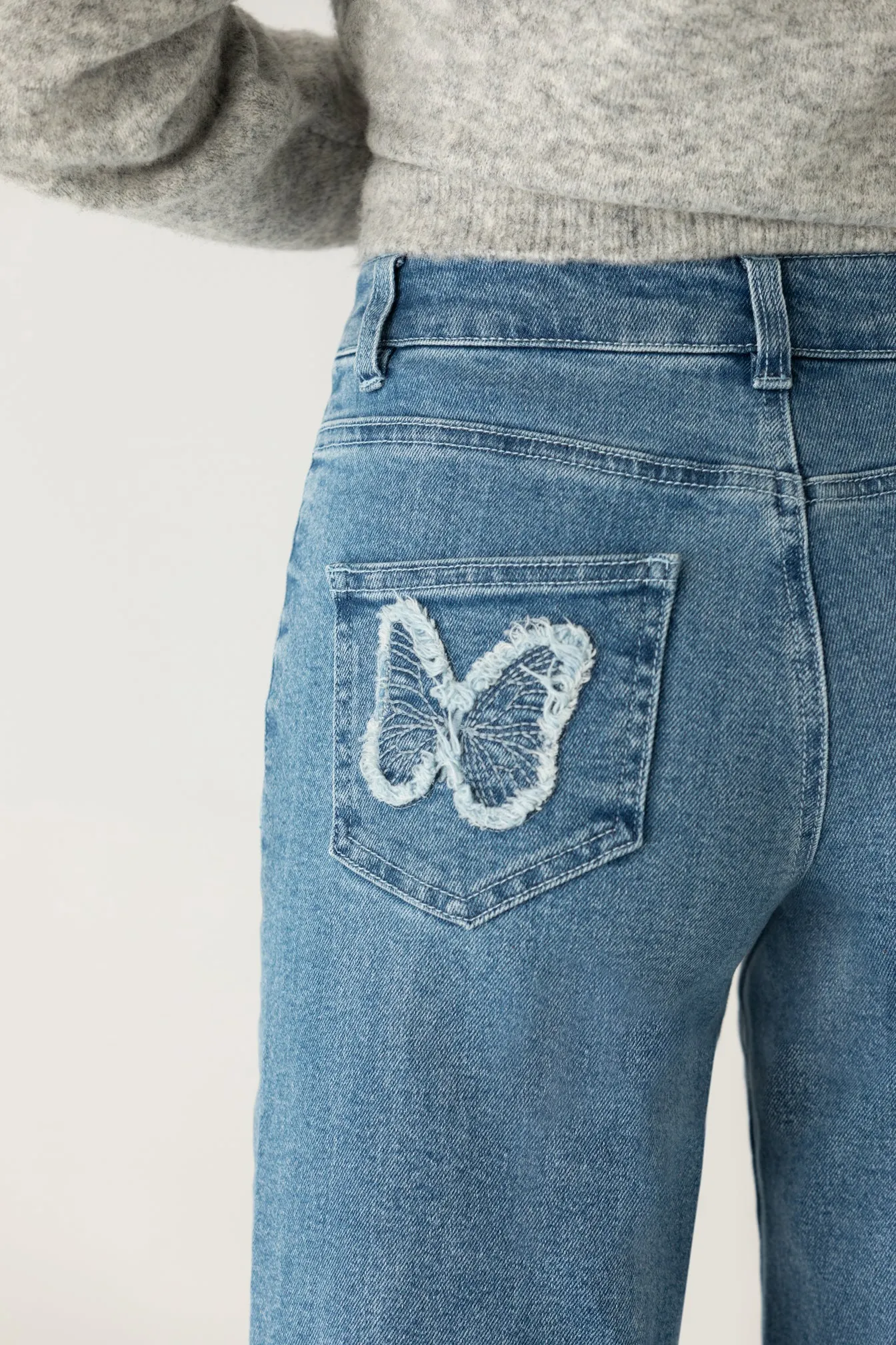 JEANS MARIPOSAS
