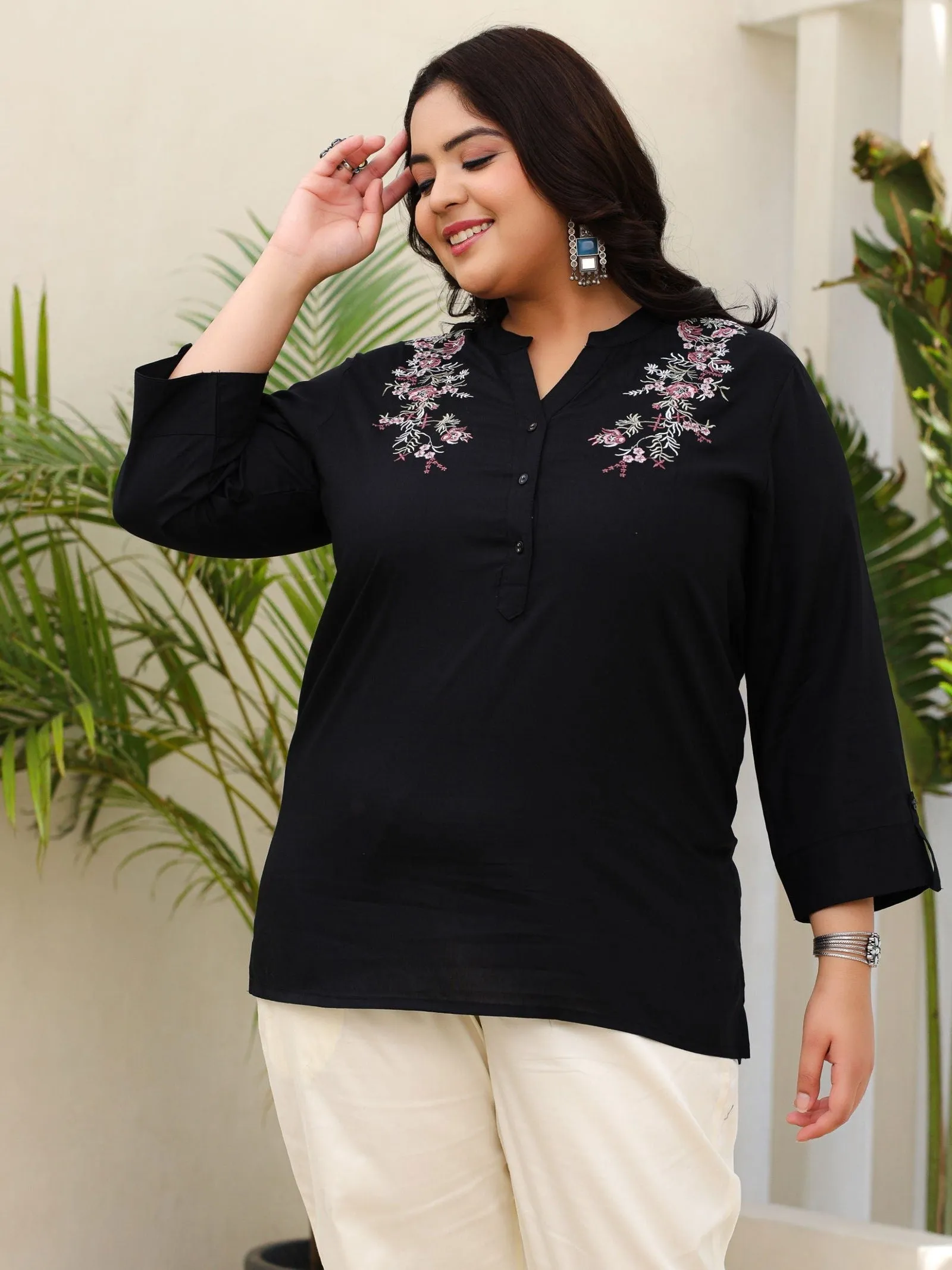 Juniper Black Rayon Plus Size Tunic With Thread Embroidery