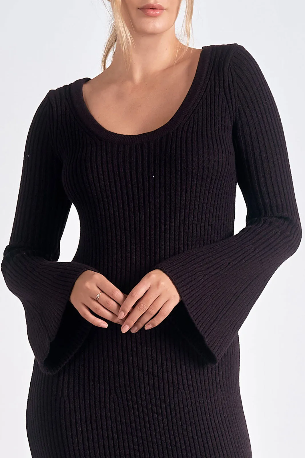 LONG SLEEVE SCOOP NECK DRESS