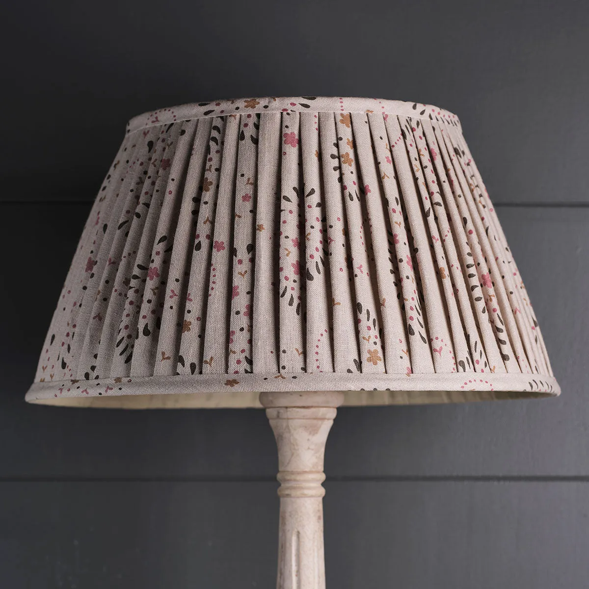 Lullaby 16&quot; Pleated Linen Lampshade