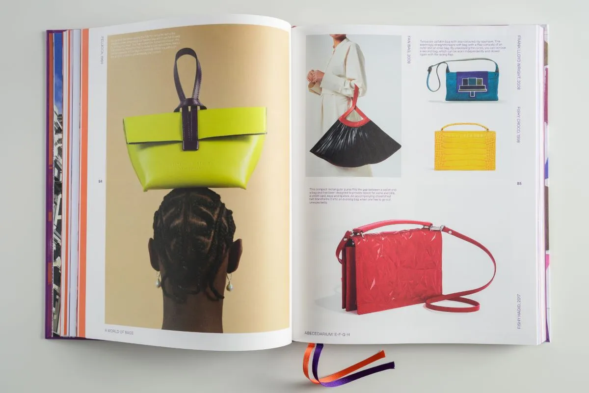 NAI010 Publishers: Hester Van Eeghen A World Of Bags