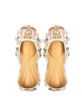 Phoenix - White Embroidered Leather Juttis