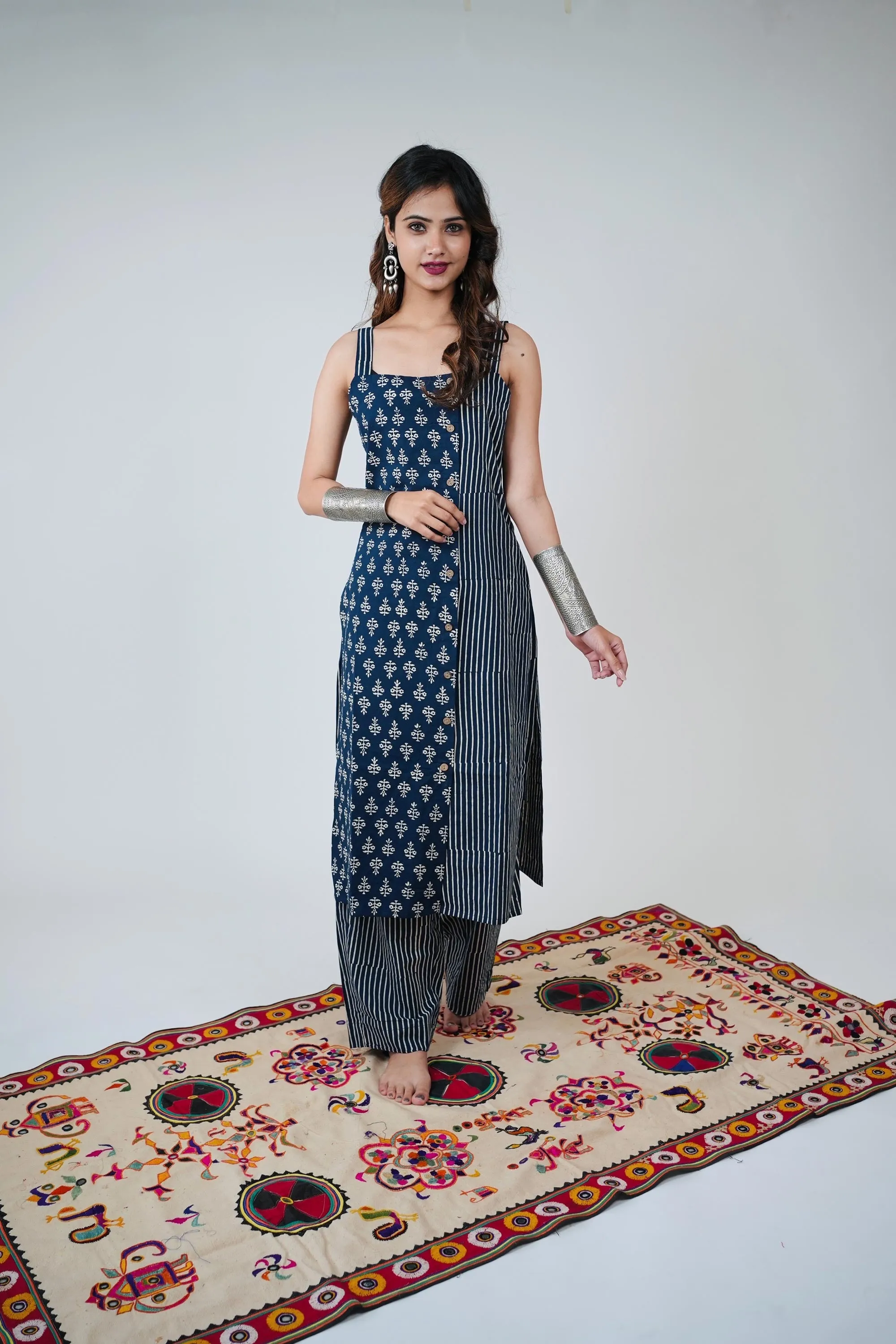 SAPPHIRE COTTON HAND BLOCK KURTA SET