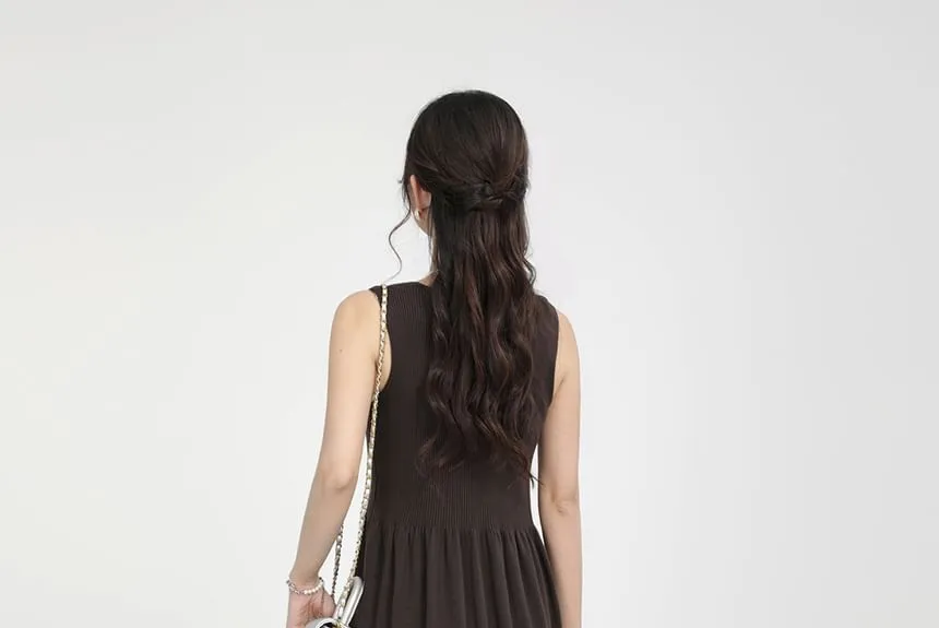 Sleeveless Plain Knit Maxi A-Line Dress