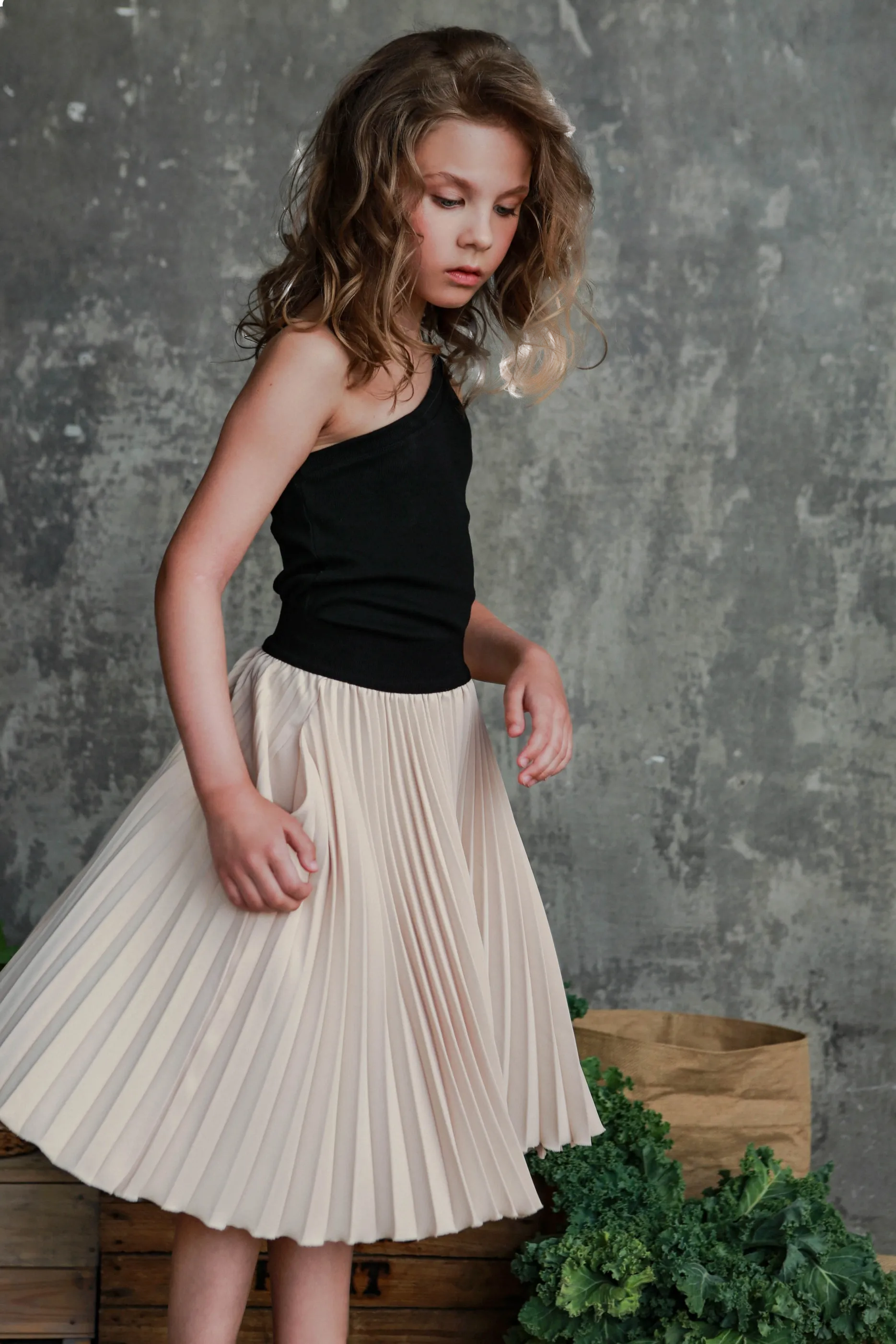 Unlabel Guava Pleated Skirt