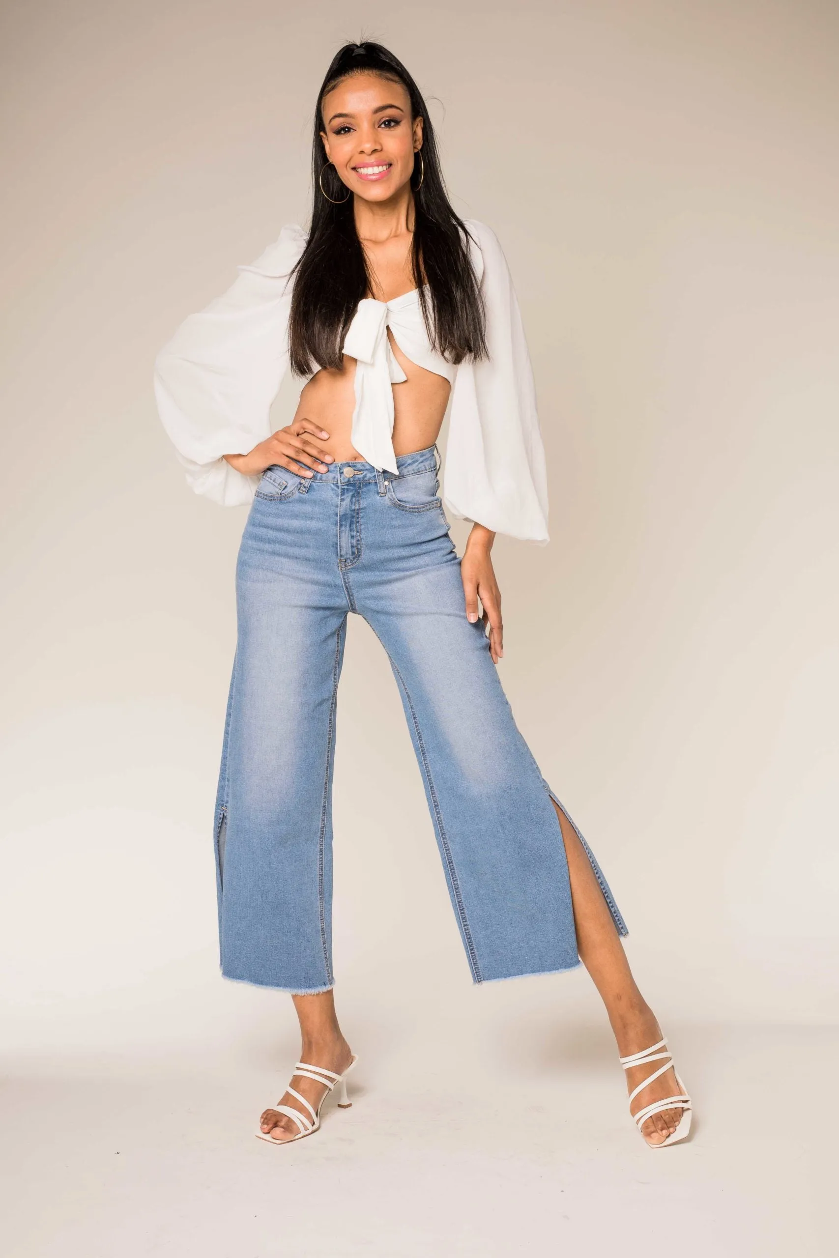 Wholesale Faded Blue Flare Cropped Jeans
