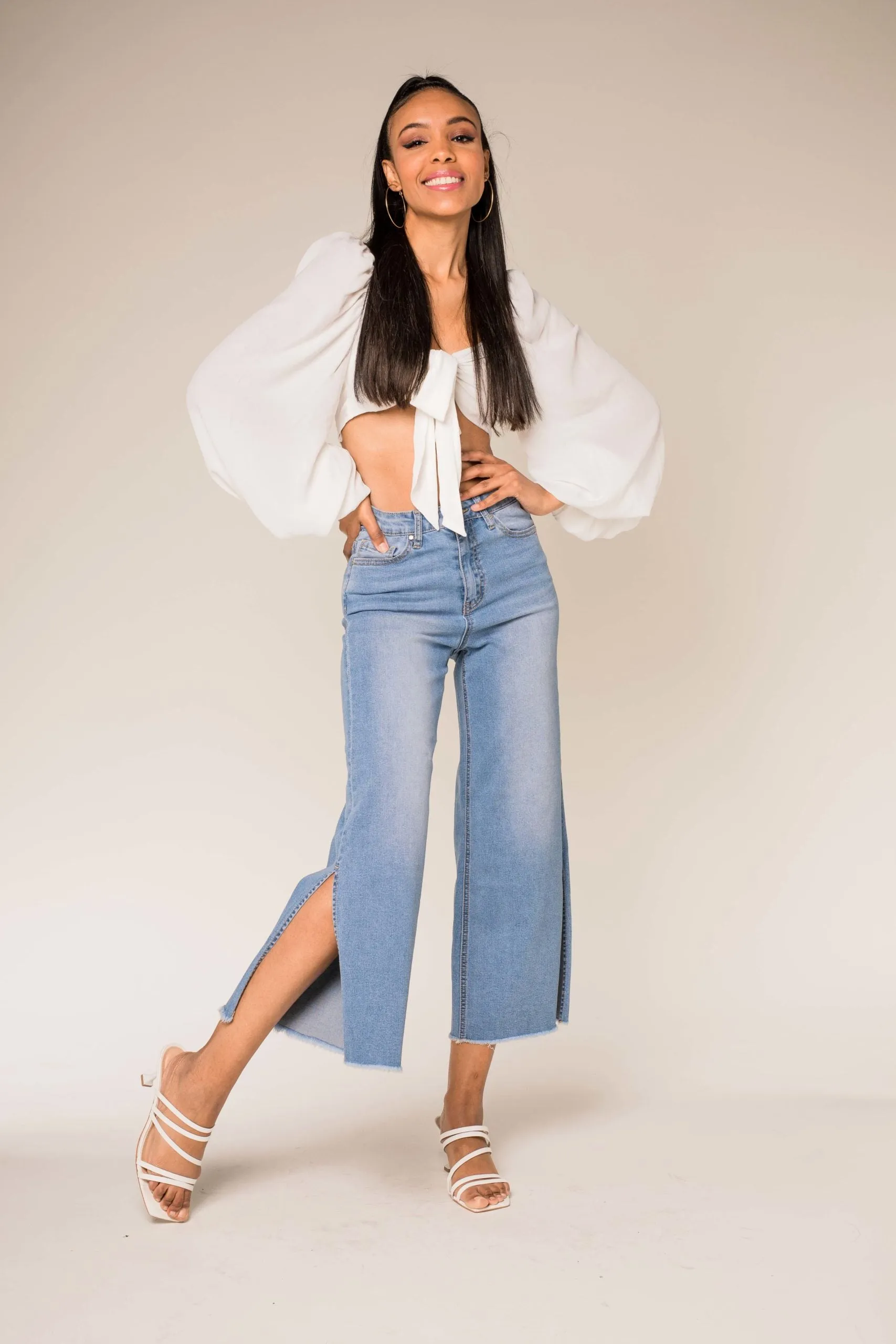 Wholesale Faded Blue Flare Cropped Jeans